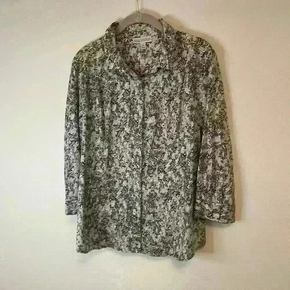 Dana Buchman Python print long sleeve button up shirt size XL. - Picture 1 of 5